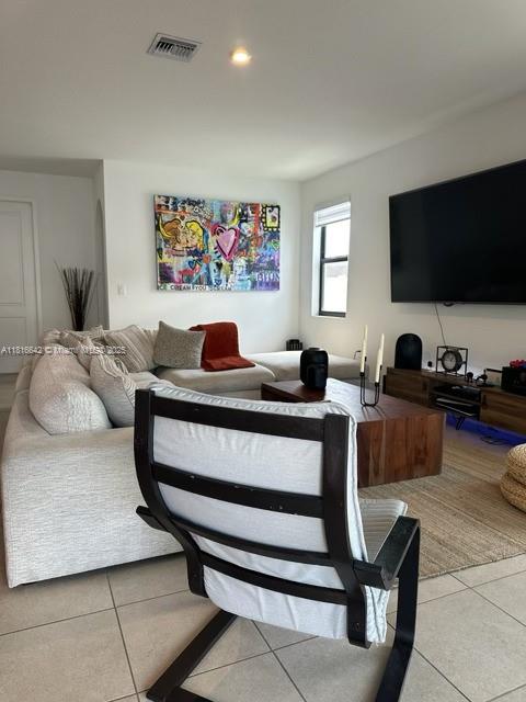 MC RESIDENTIAL - Residential