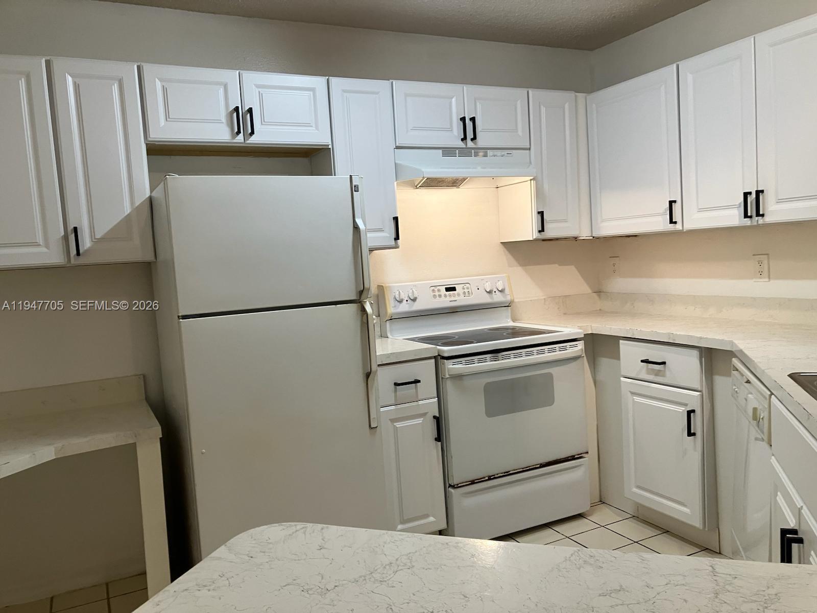 4035 W Mcnab Rd F104