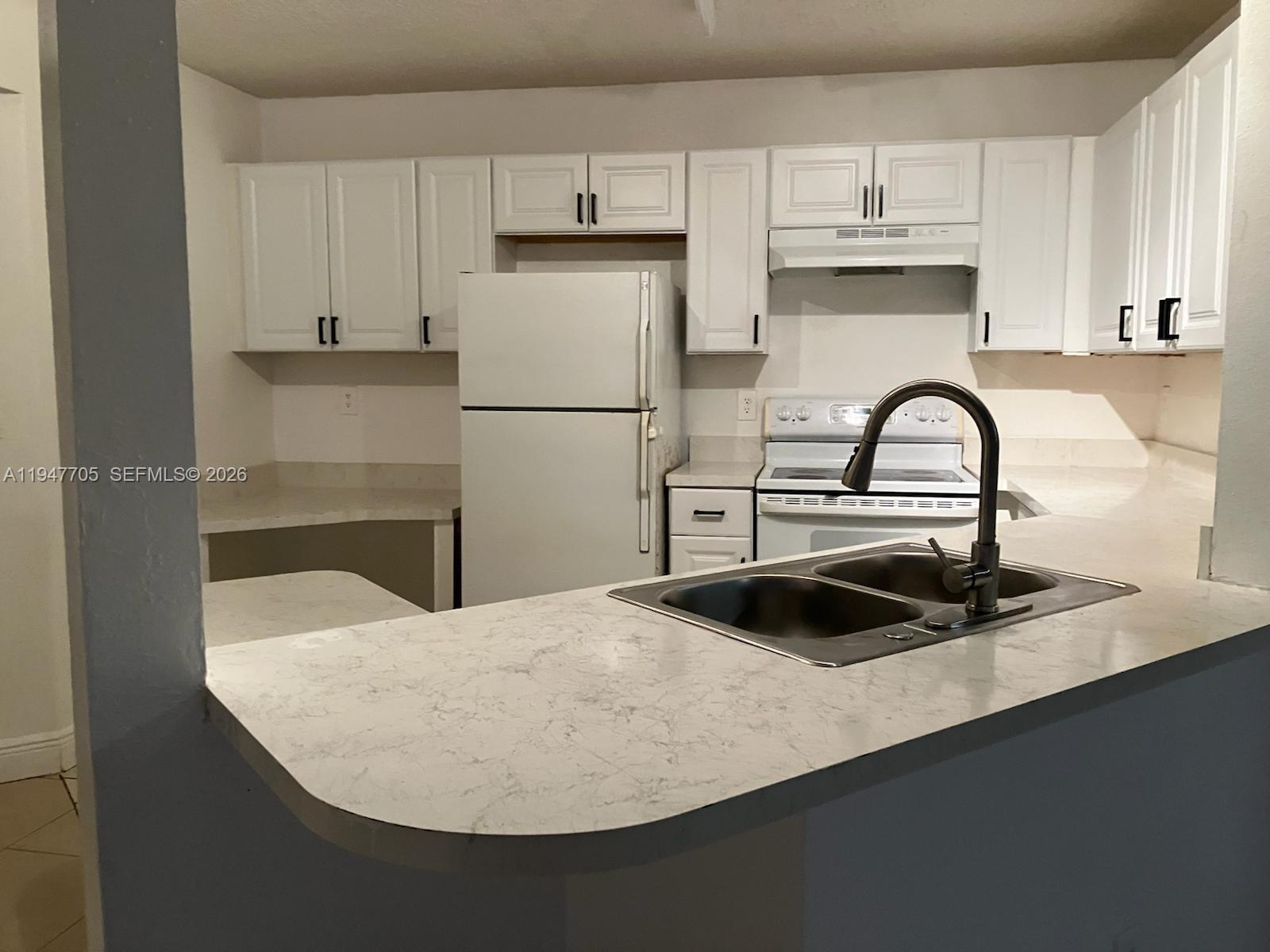 4035 W Mcnab Rd F104