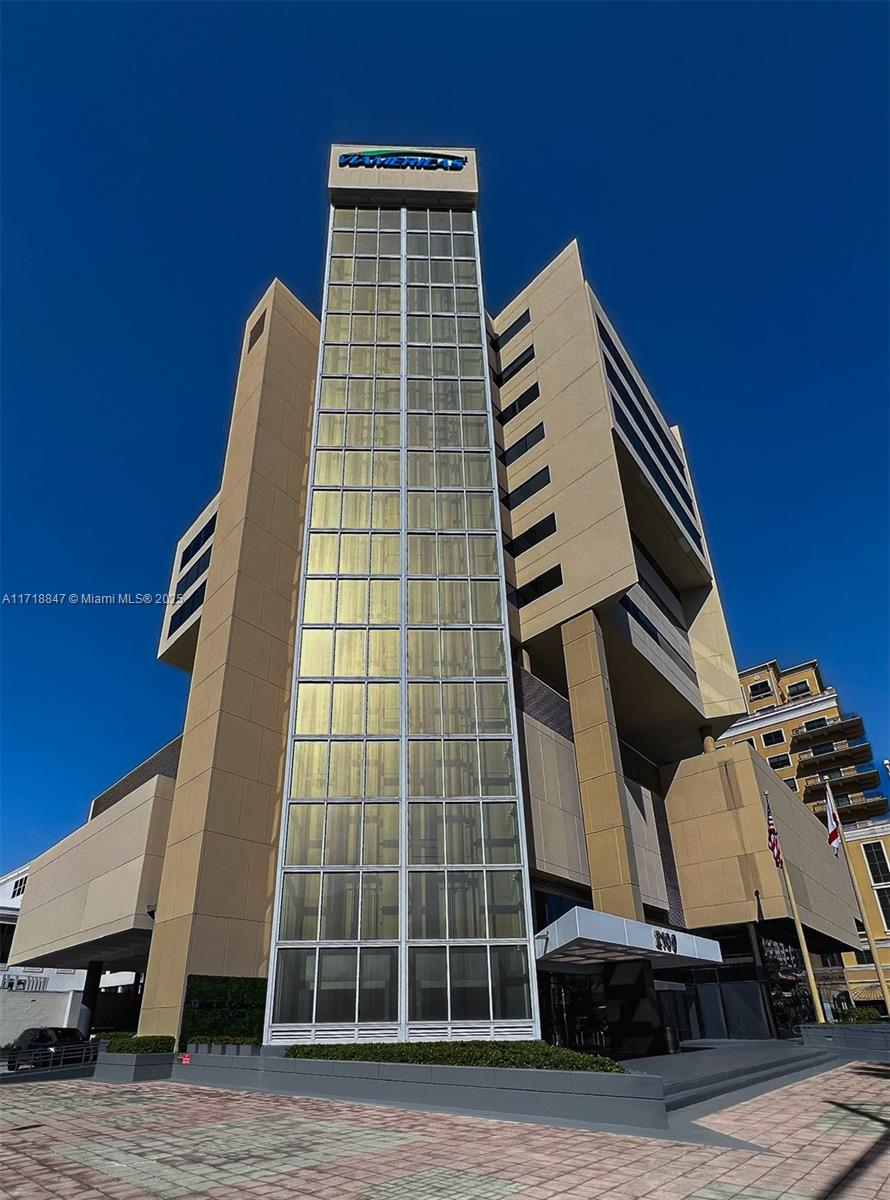 Exclusive Full-Floor Office Experience in Coral Gables! This prime space features 4 private elevators and 2 elevator lobbies opening directly into the unit, offering the prestige and privacy of owning an entire floor. Exclusive-use bathrooms and other amenities, typically found in larger offices, add a touch of luxury and convenience. Located in the heart of Coral Gables, you’ll enjoy easy access to top schools, dining, shopping, and free city transit. Elevate your business in this premier space—contact us today to explore this unique opportunity!