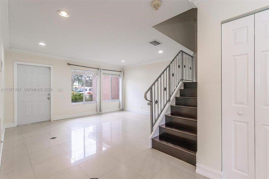 Photo of 11191 SW 17th Mnr, Davie, FL 33324 (MLS # A11971401)