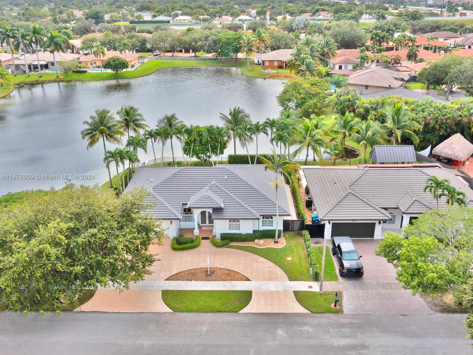 9026 NW 173rd Ter