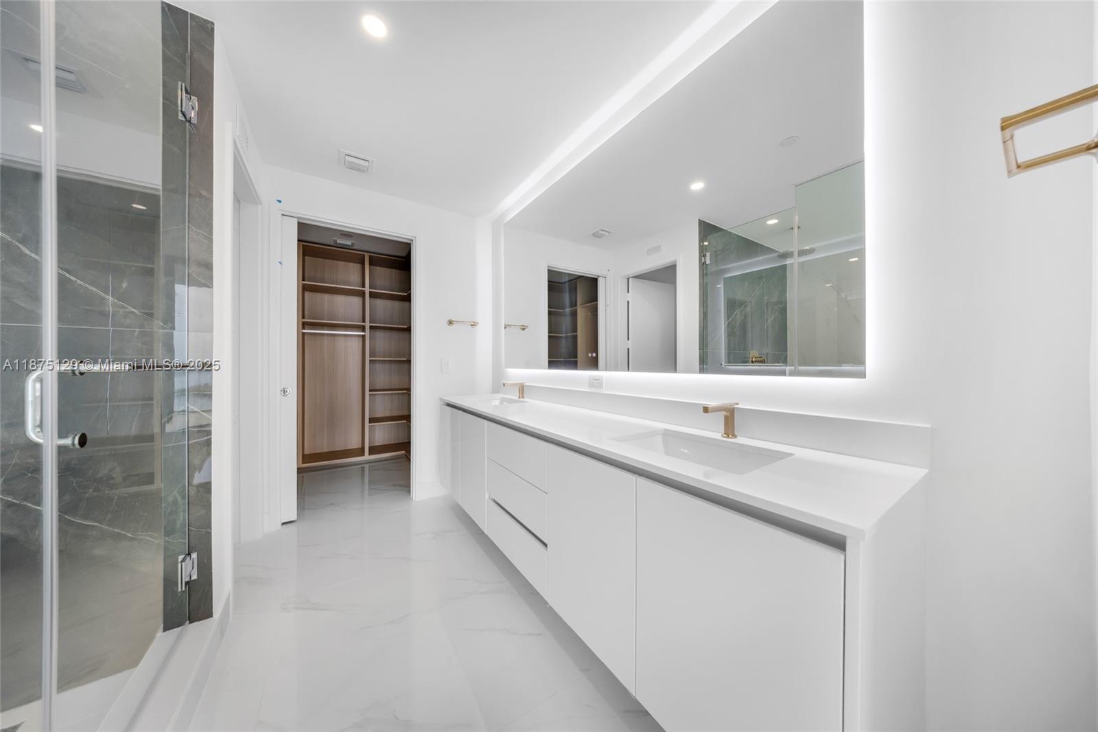 Aria Reserve Miami - Residential Lease