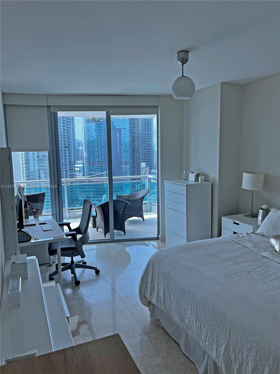 WIND CONDO - Residential Lease