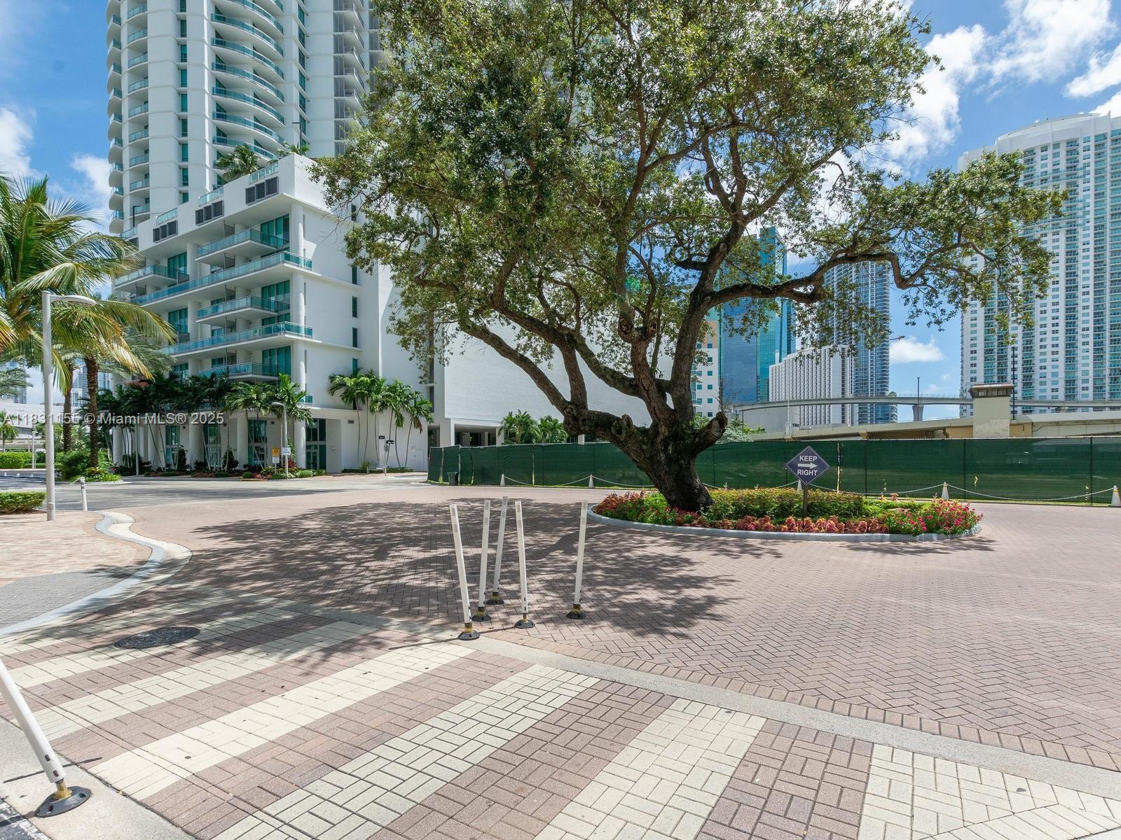 350 S Miami Ave 3302