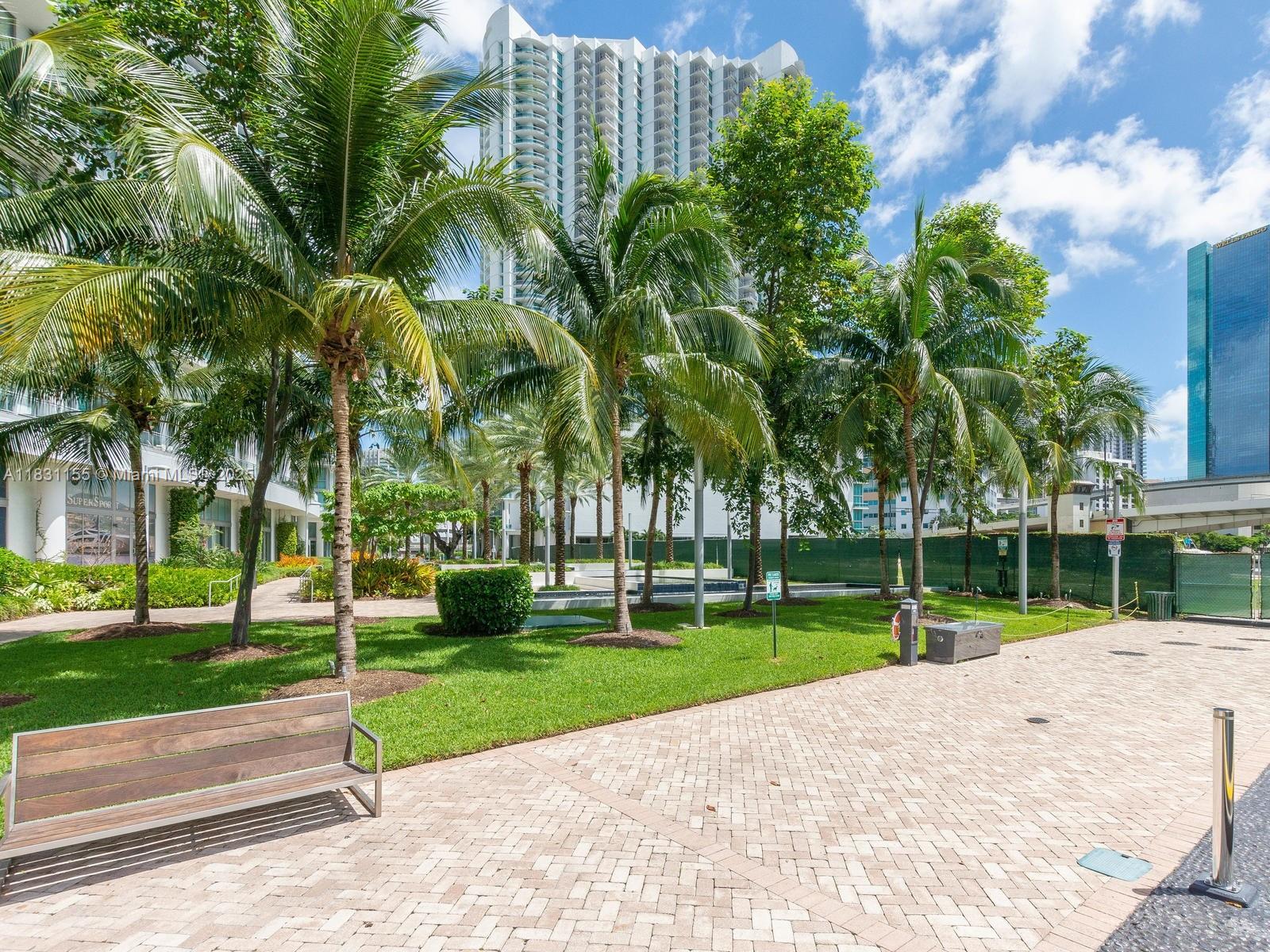 350 S Miami Ave 3302