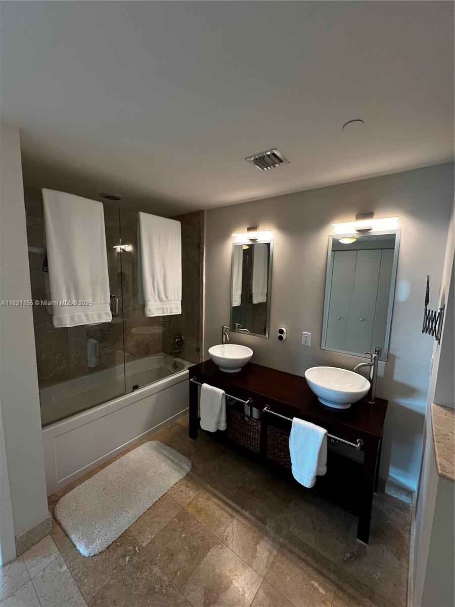 WIND CONDO - Residential Lease