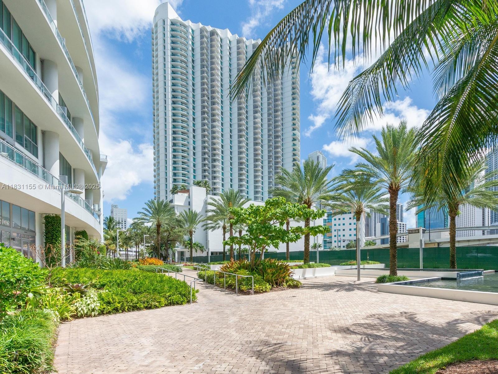 350 S Miami Ave 3302