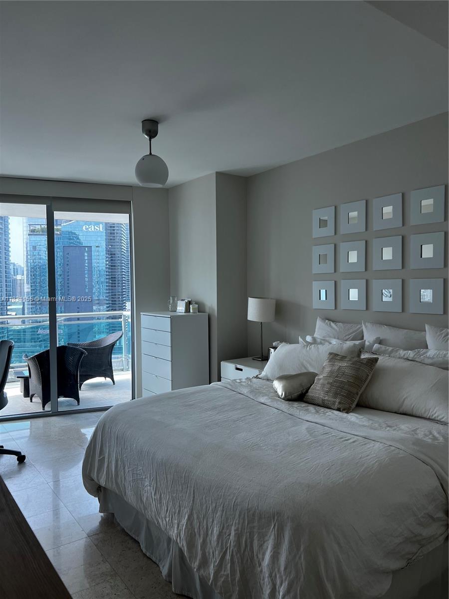 WIND CONDO - Residential Lease