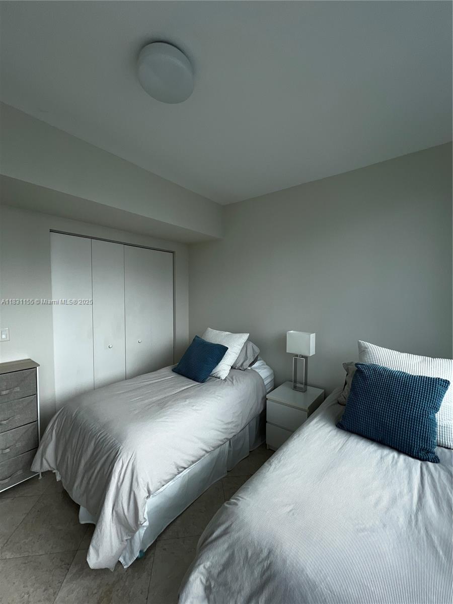 WIND CONDO - Residential Lease