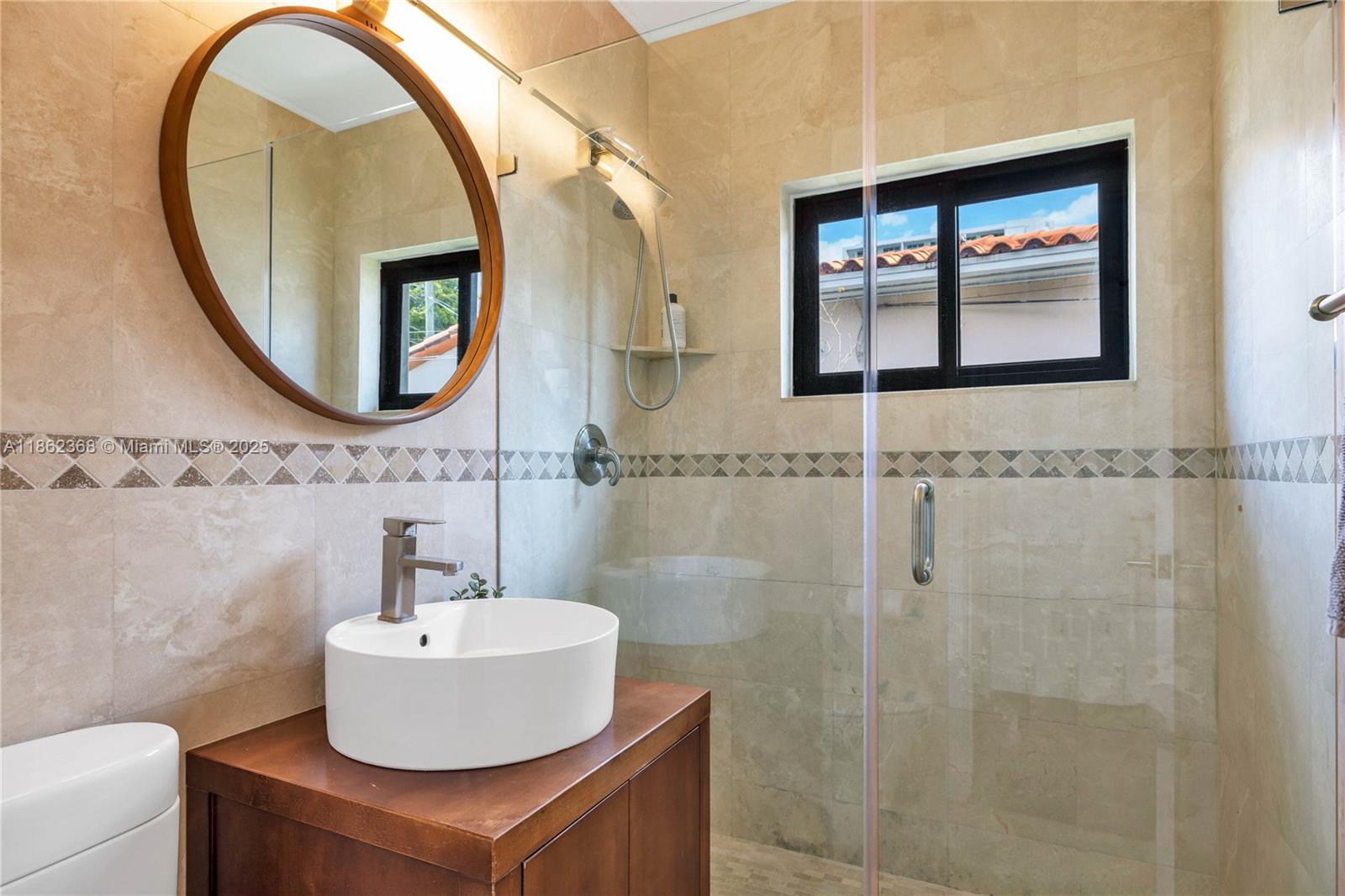 HOLLEMAN PARK - Residential Lease