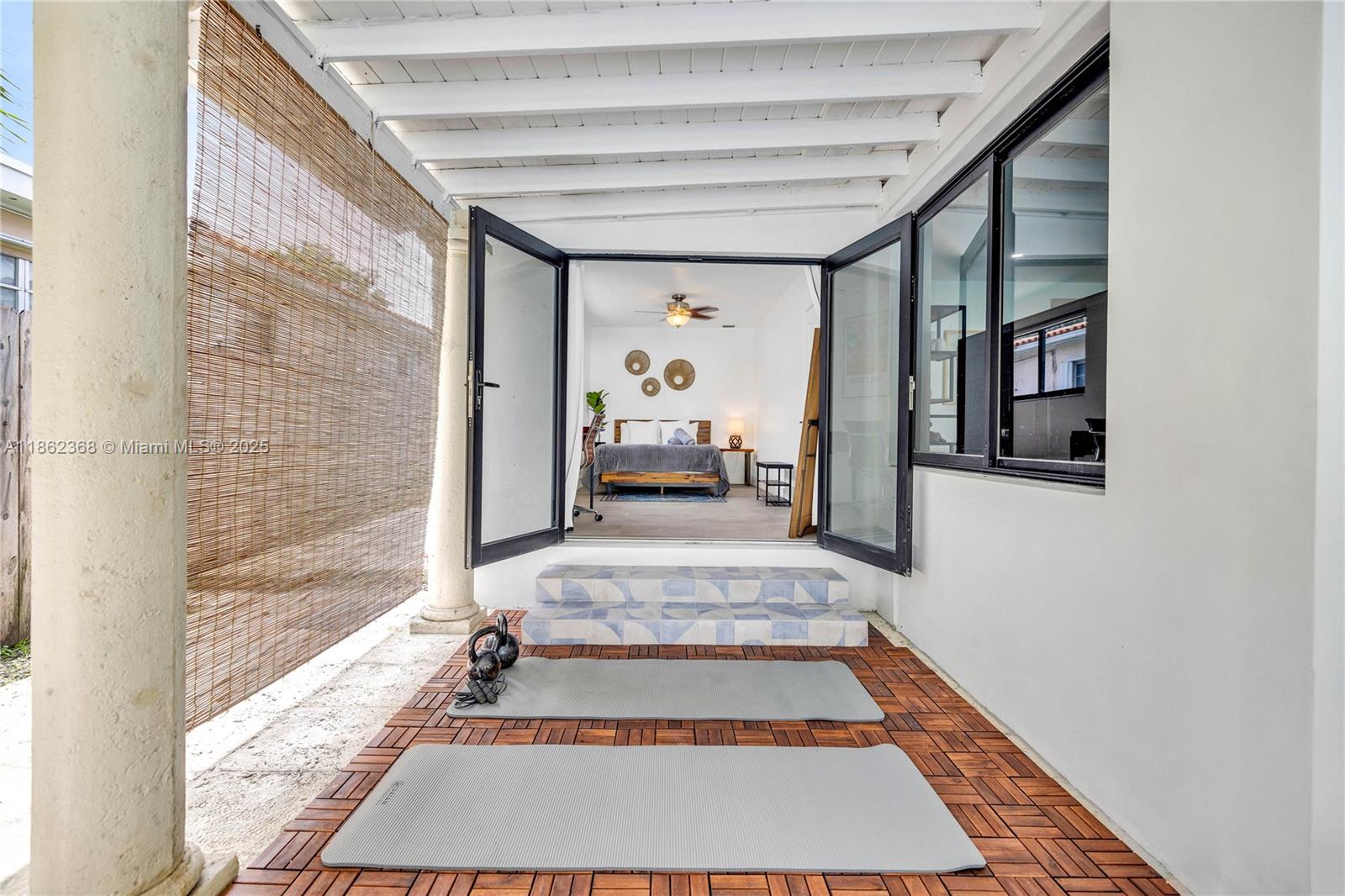 HOLLEMAN PARK - Residential Lease