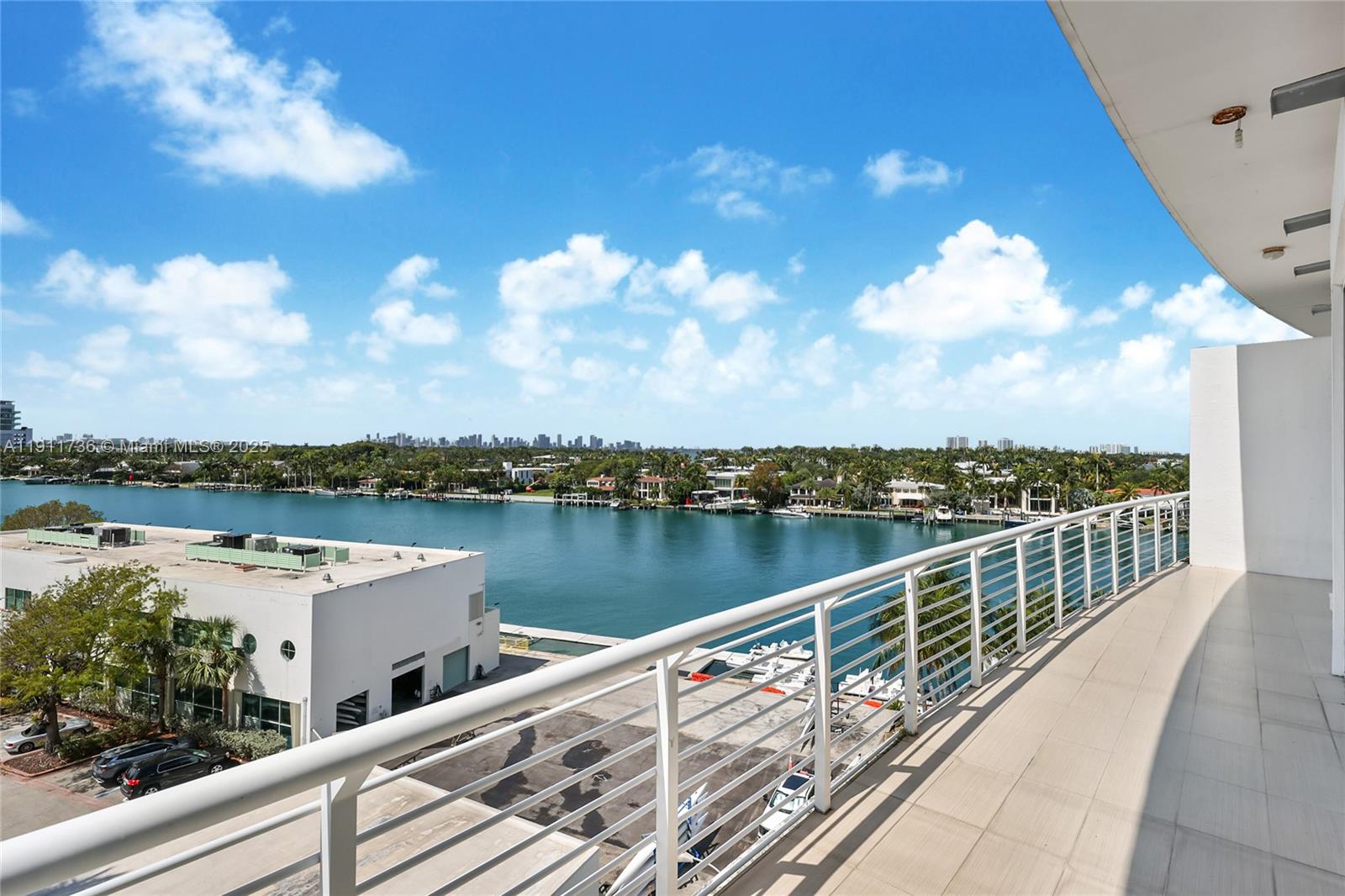 REGATTA AT INDIAN CREEK C - Residential