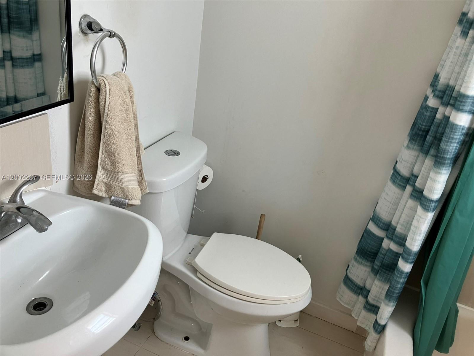 OCEAN WALK ON SOUTH BEACH - Residential