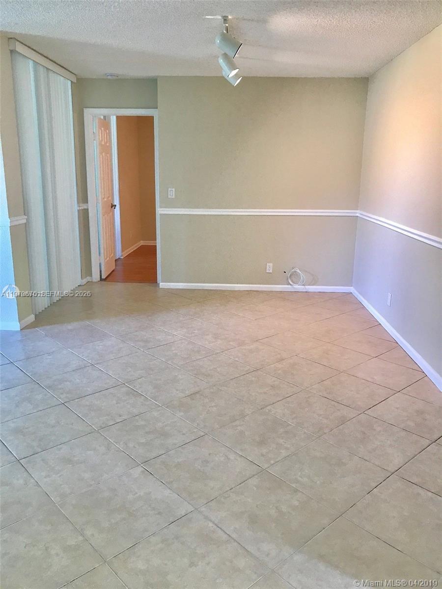 2496 NW 49th Ter 756