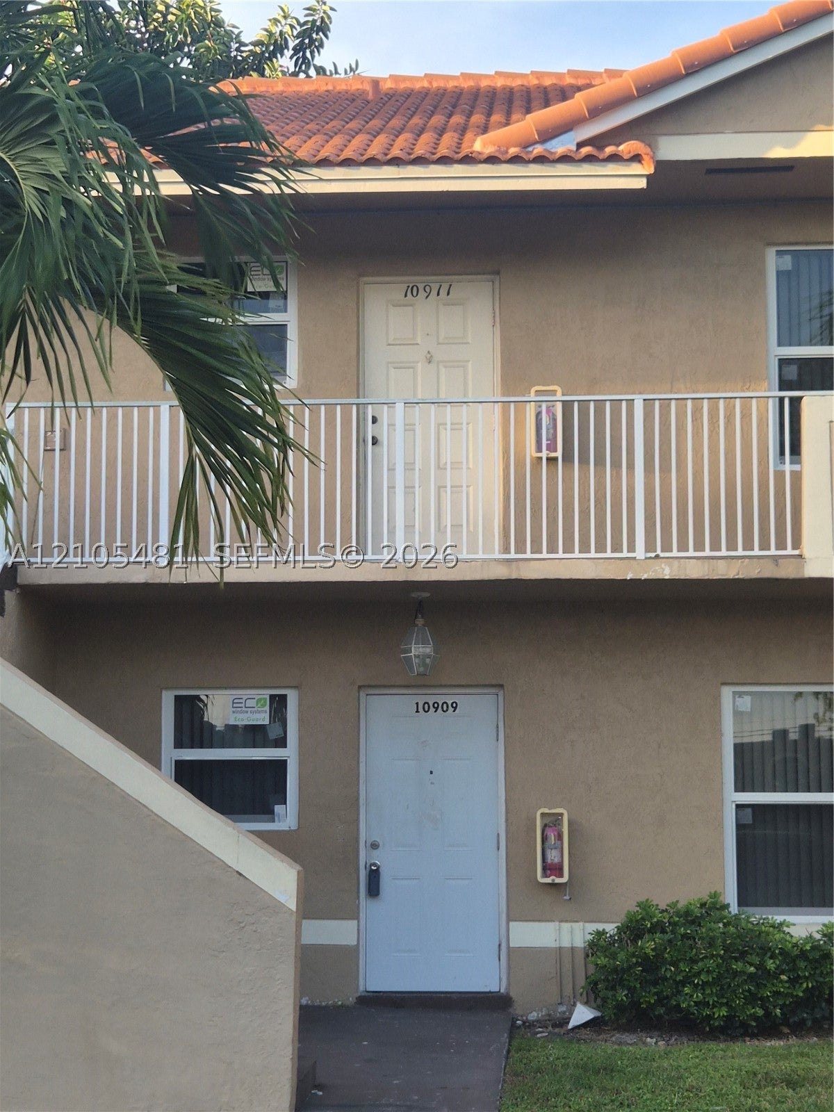 10909 Royal Palm Blvd 10909