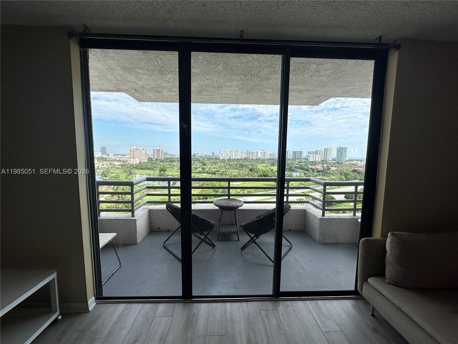 3300 NE 191st St 1711