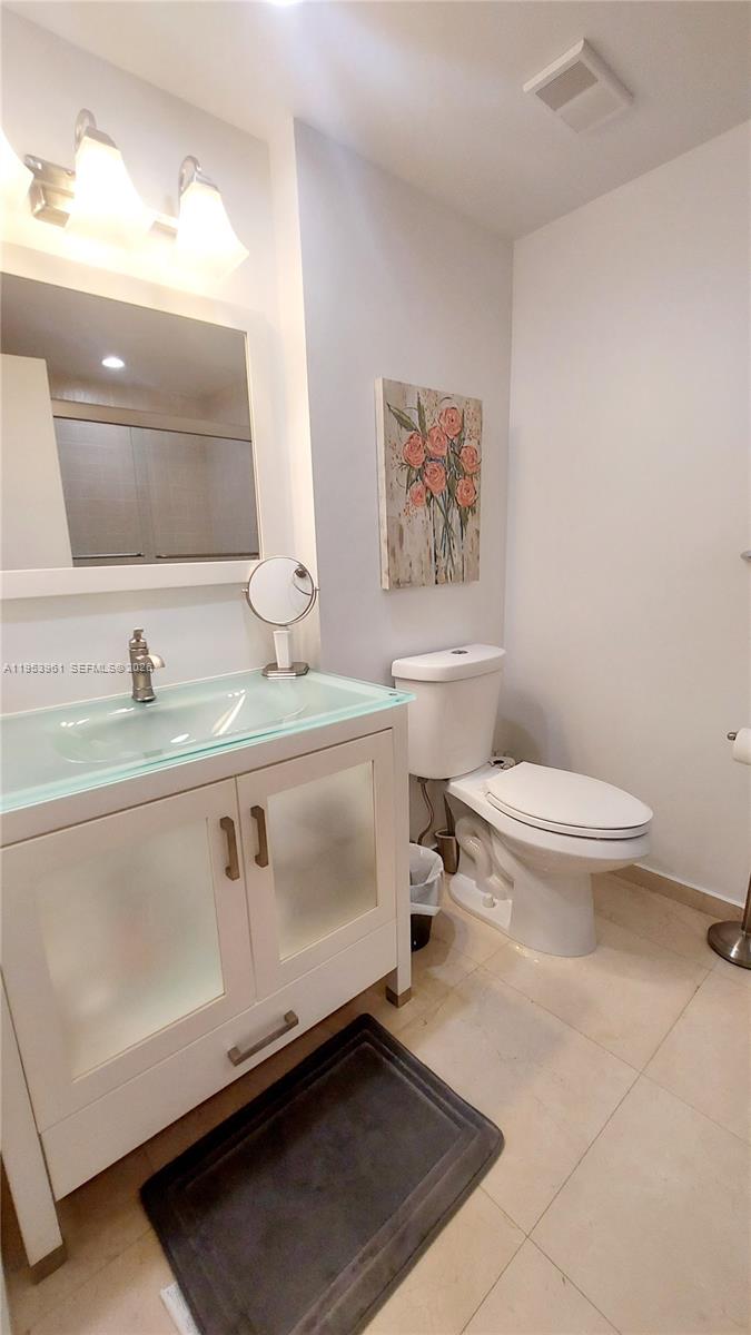 1000 ISL BLVD WILLIAMS IS - Residential