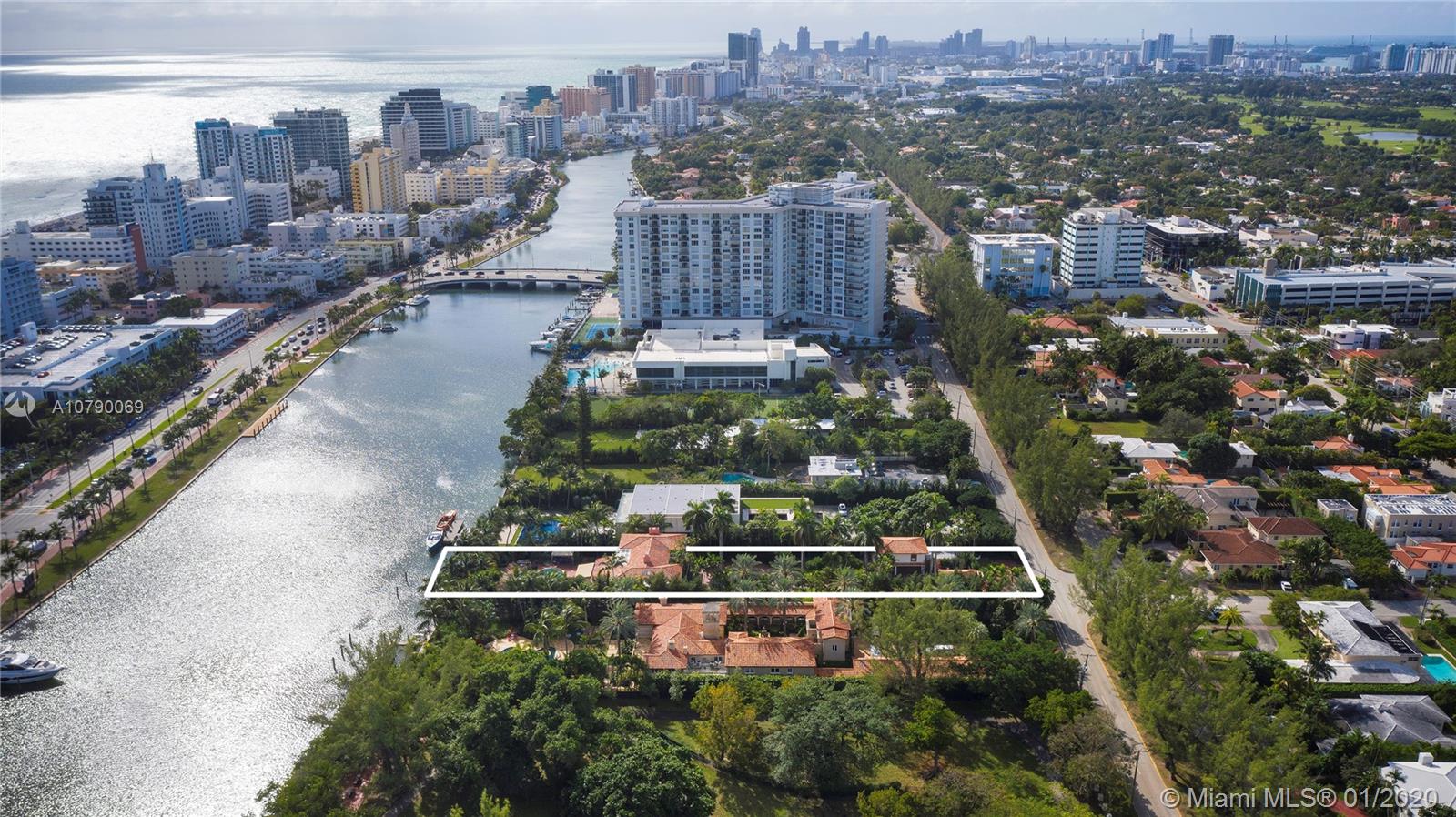 FLAMINGO BAY SUB NO 1 - Residential