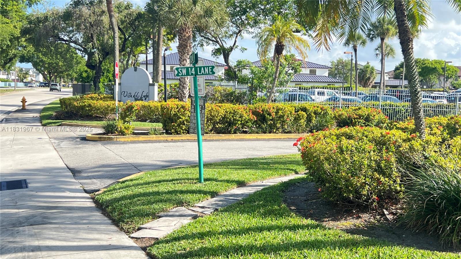 VISTA DEL LAGO CONDO PH 2 - Residential Lease