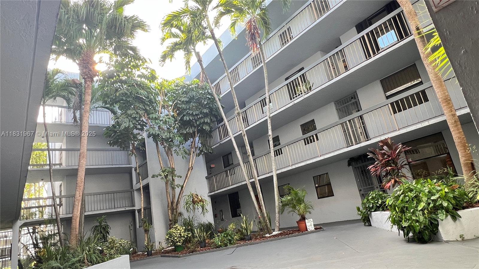 VISTA DEL LAGO CONDO PH 2 - Residential Lease