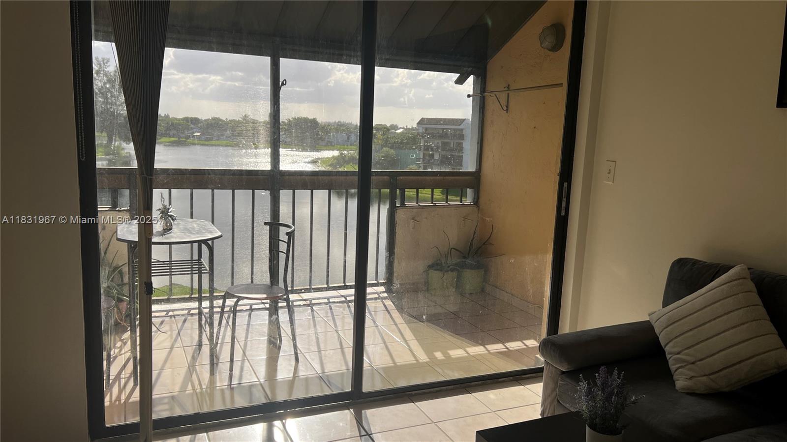 VISTA DEL LAGO CONDO PH 2 - Residential Lease