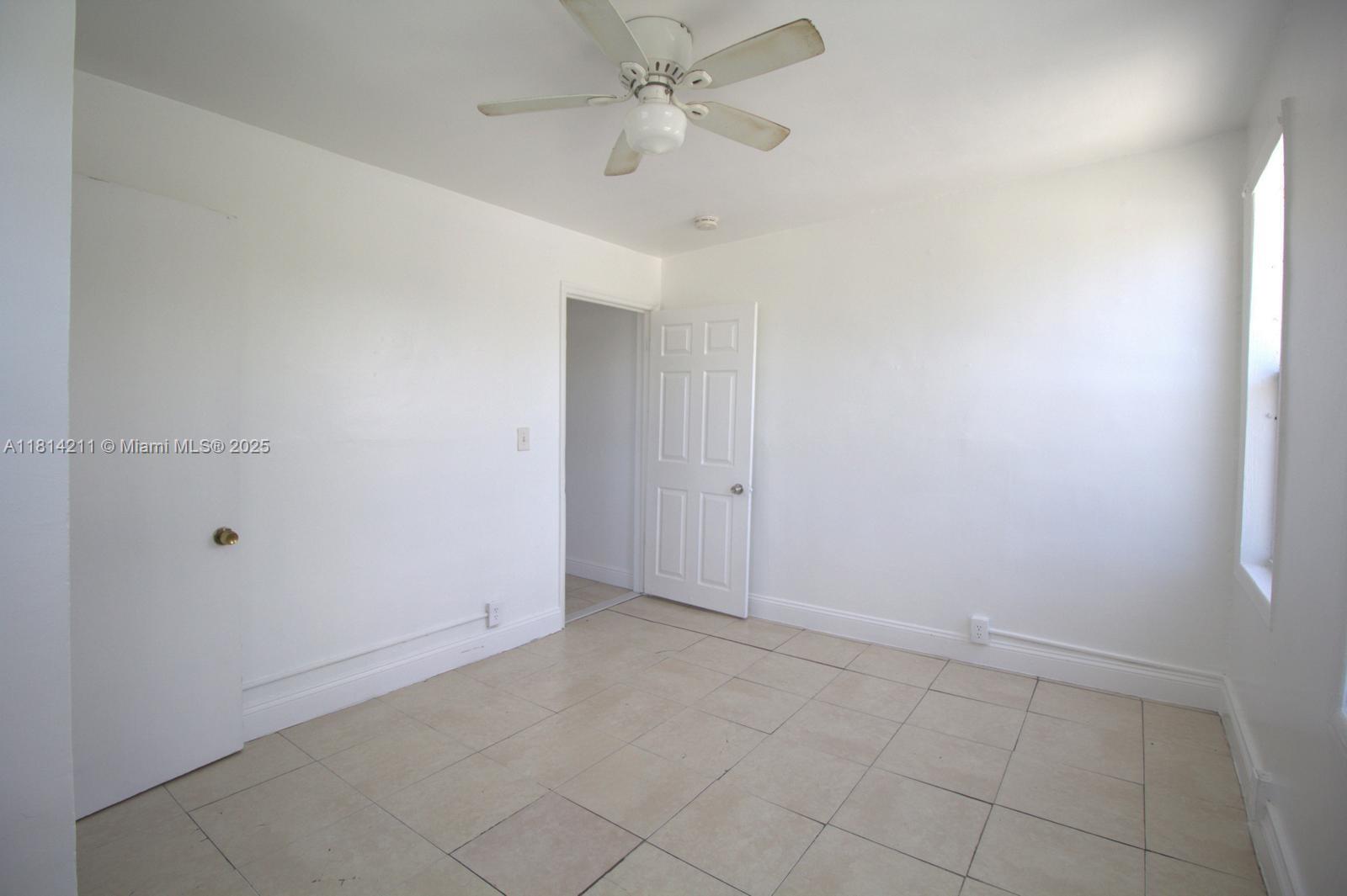 1186 NW 103rd St 2