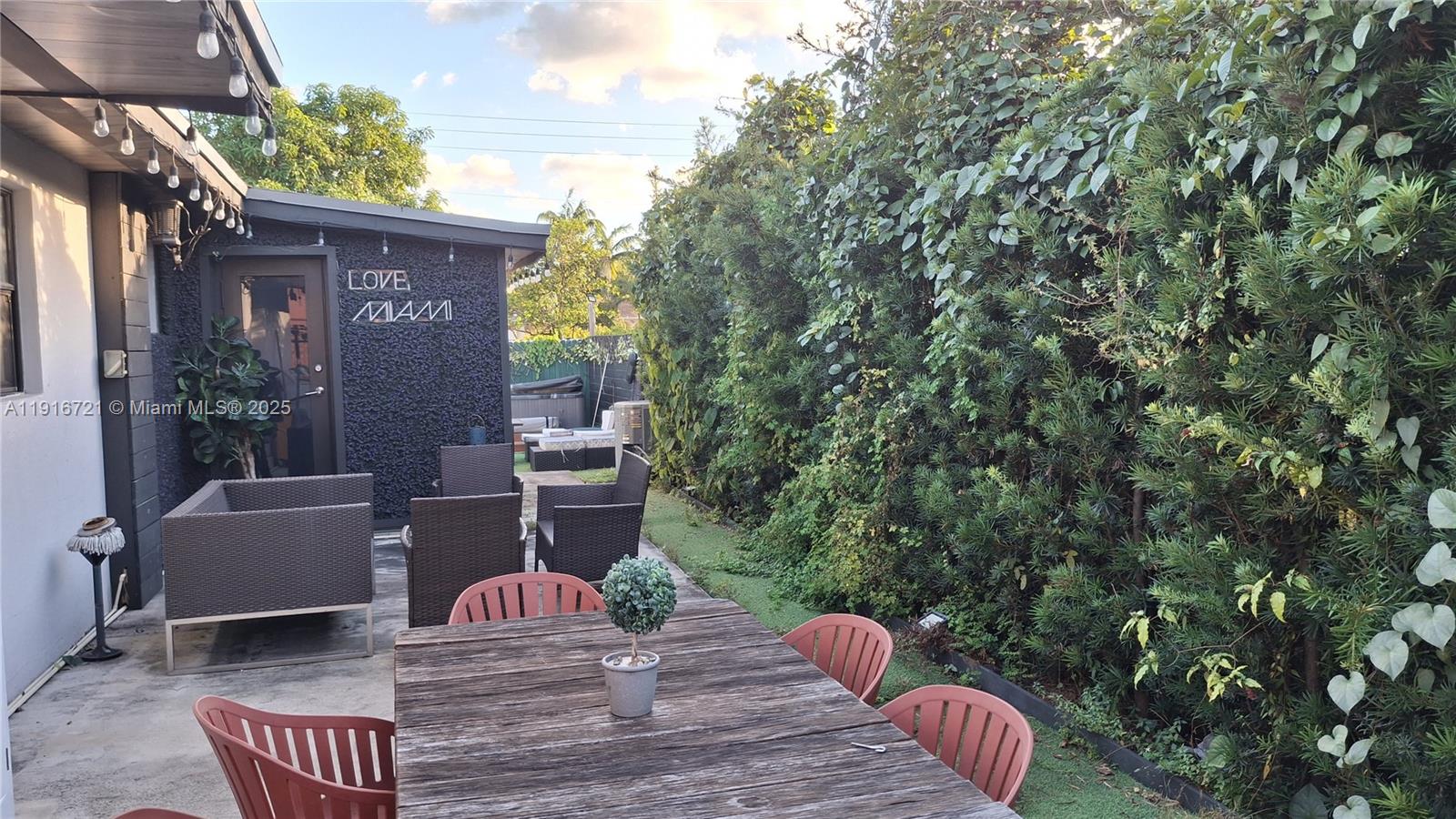 MELROSE HEIGHTS 4TH SEC - Residential