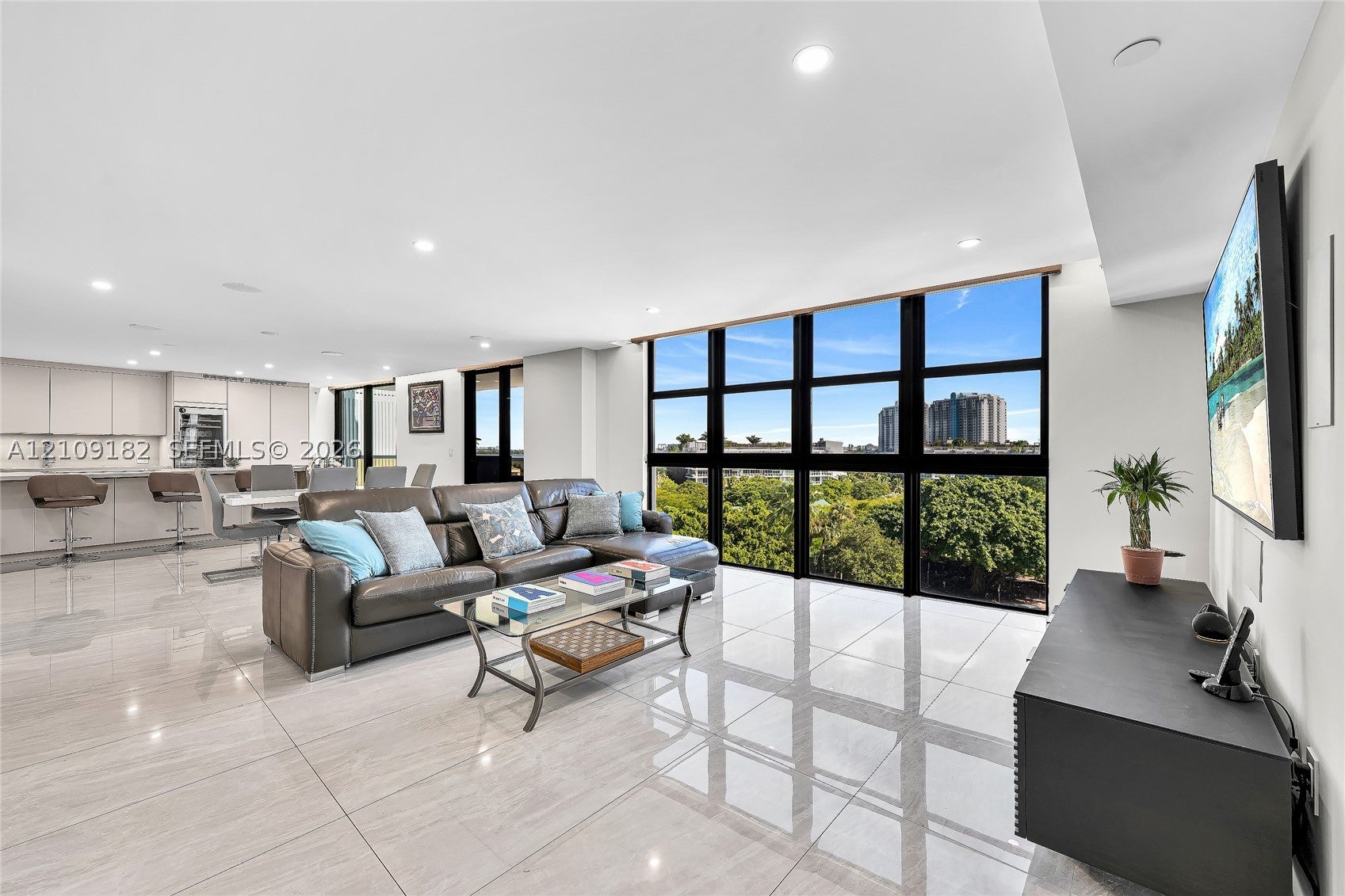 9 Island Ave 714