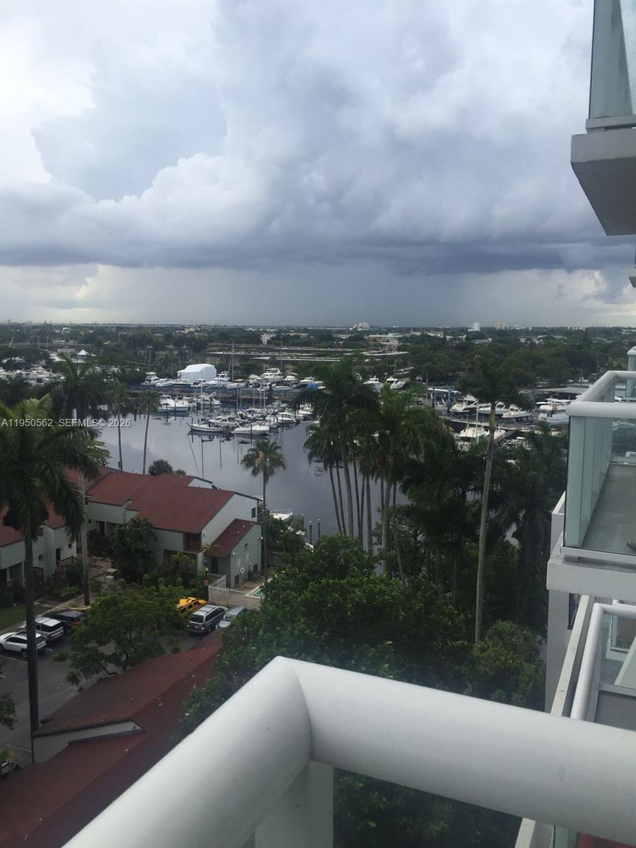 TERRAZAS RIVERPARK VILLAG - Residential