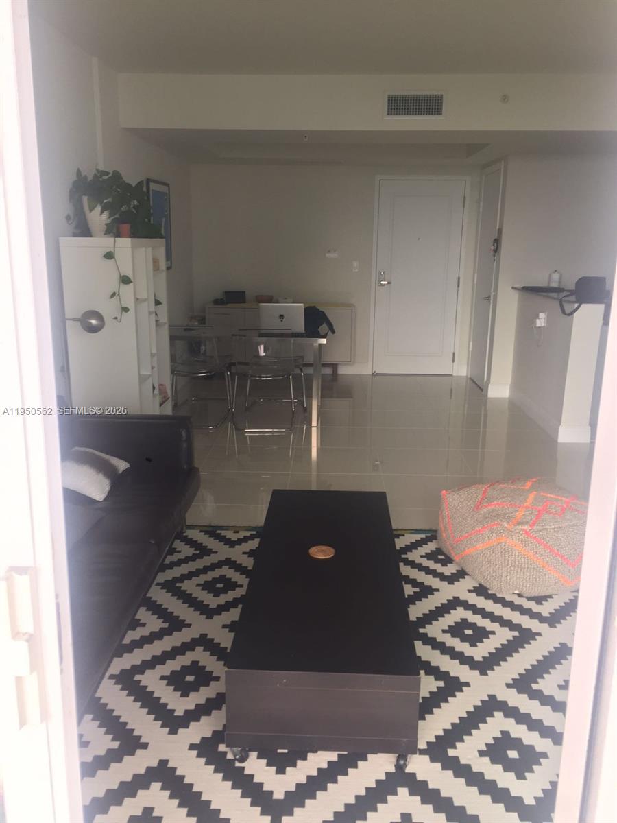 TERRAZAS RIVERPARK VILLAG - Residential