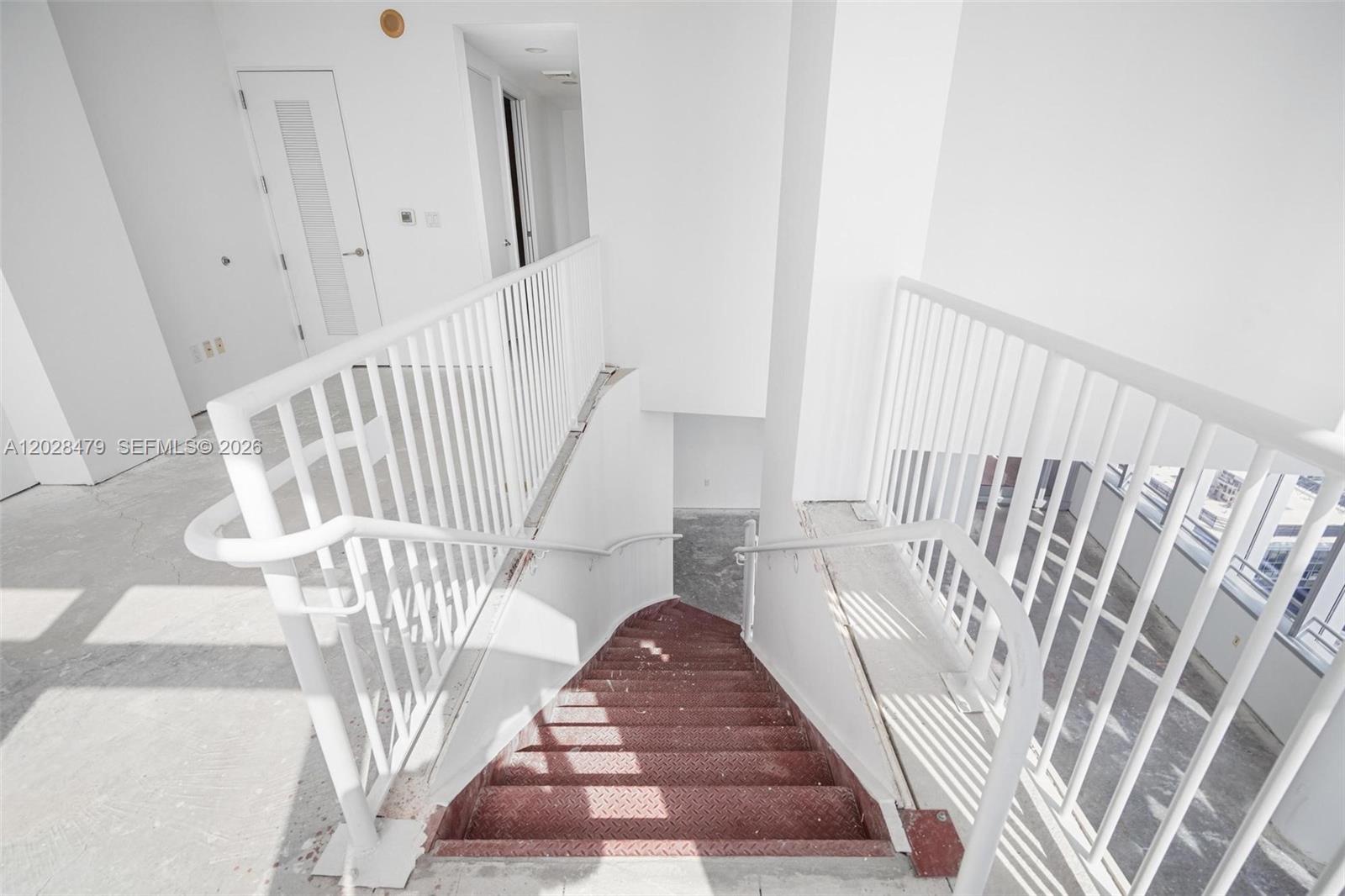 MAYFIELD CONDO - Residential