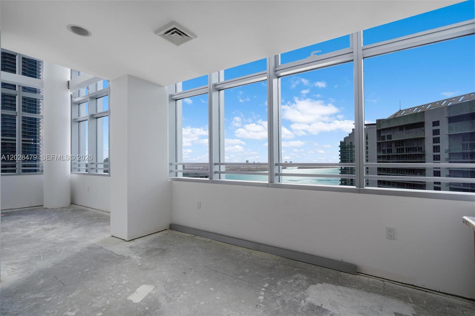 MAYFIELD CONDO - Residential
