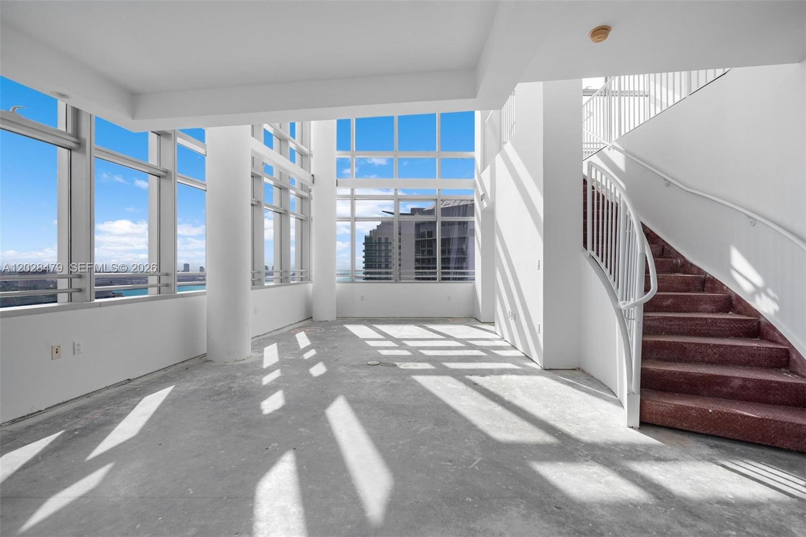 MAYFIELD CONDO - Residential