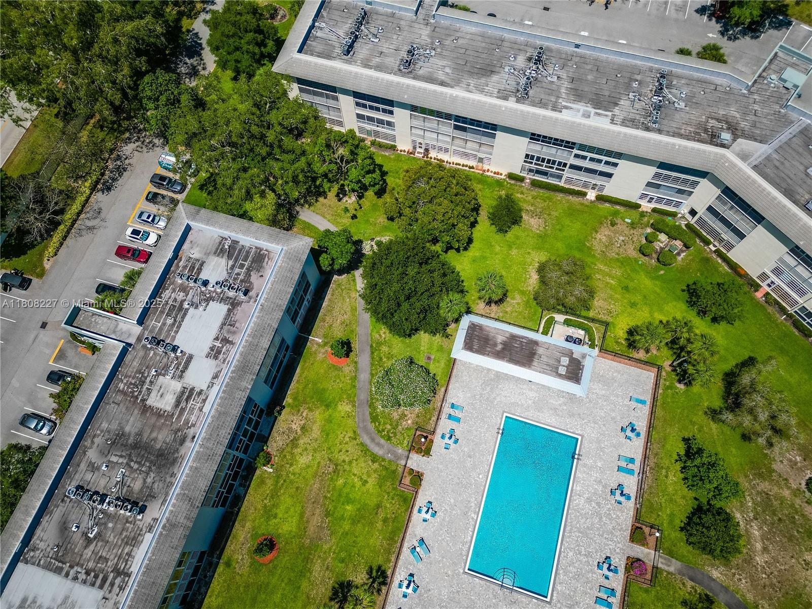 ANTIGUA VILLAGE I B CONDO - Residential