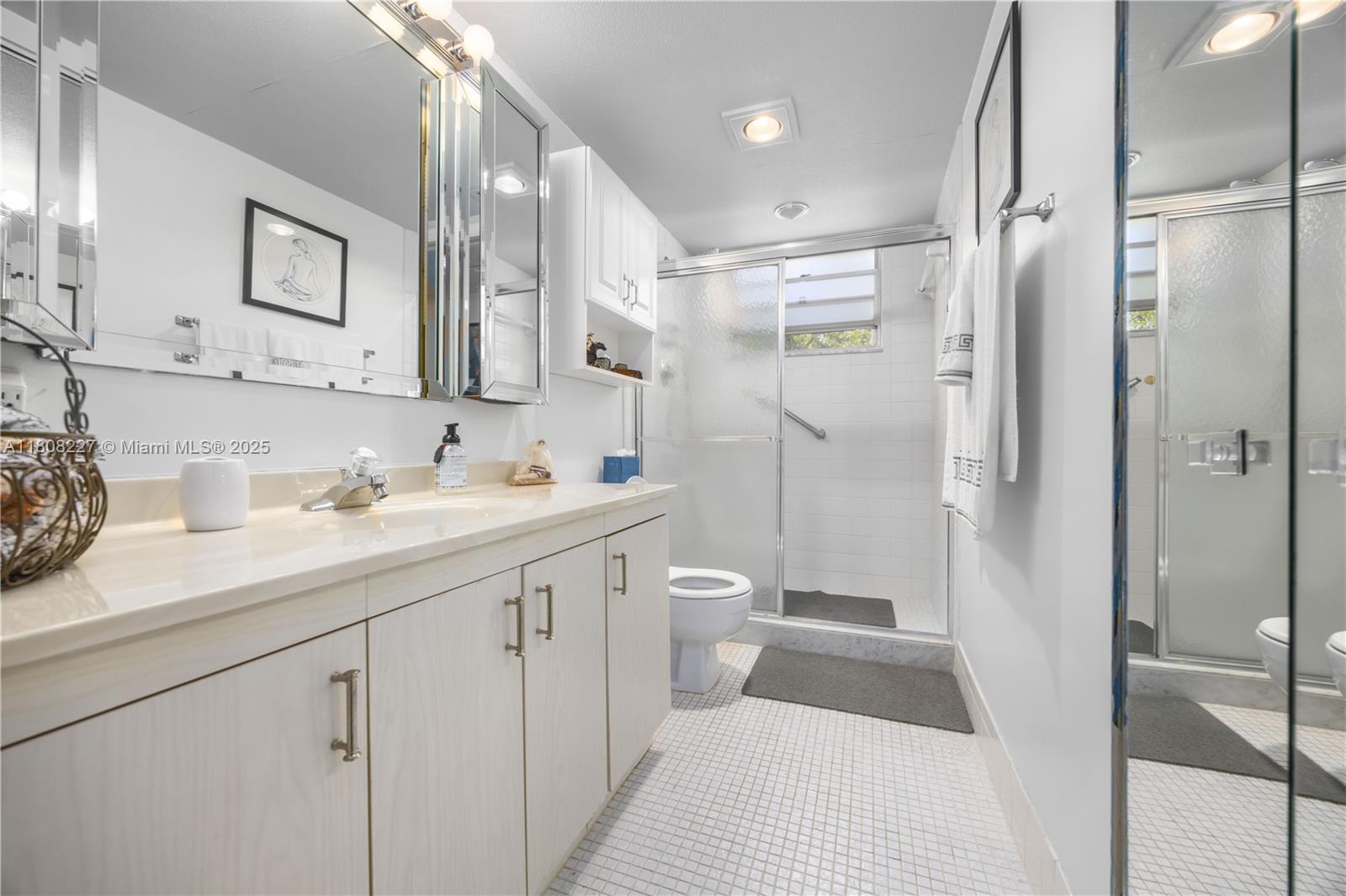 ANTIGUA VILLAGE I B CONDO - Residential