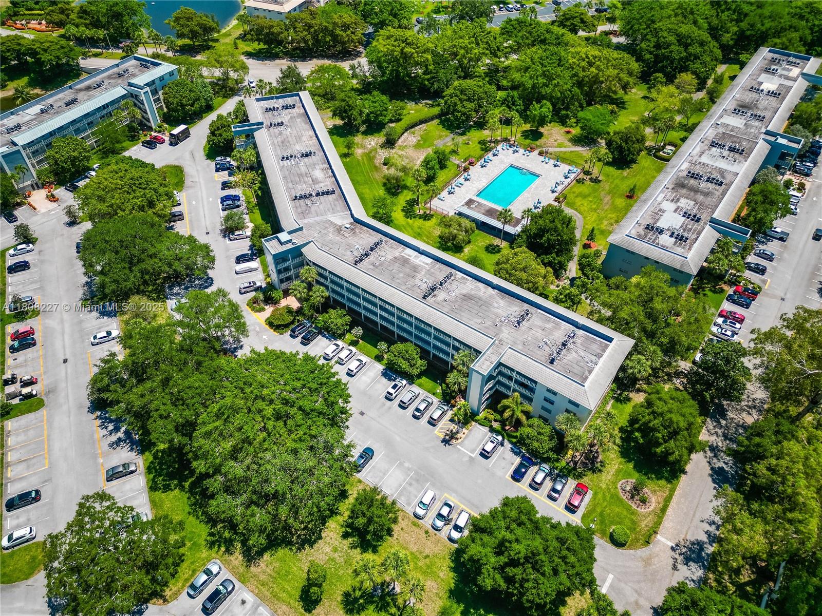 ANTIGUA VILLAGE I B CONDO - Residential