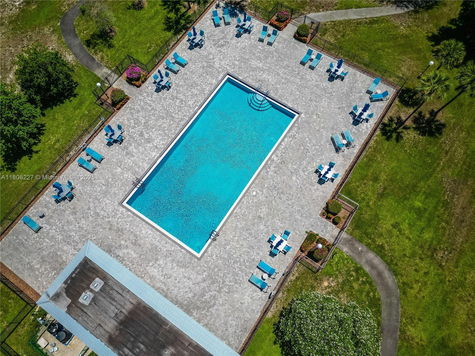 ANTIGUA VILLAGE I B CONDO - Residential