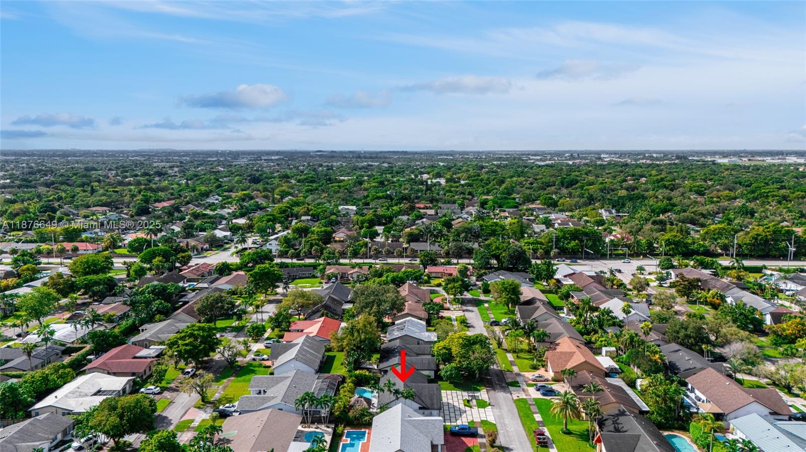 FIRST ADDN TO CALUSA CLUB - Residential