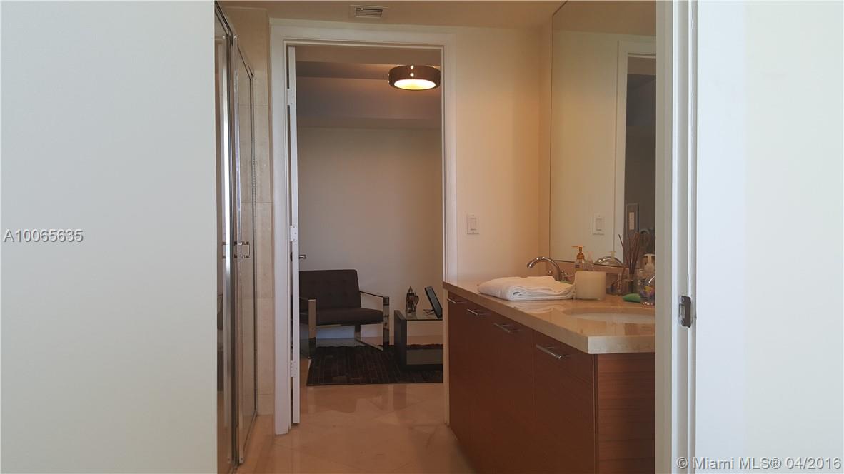 50 Biscayne Condo - Residential Lease