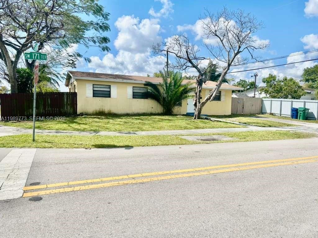 Photo of 11750 SW 171st Ter, Miami, FL 33177 (MLS # A11989773)