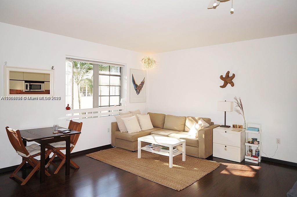 ARTECITY GOVERNOR CONDO - Residential Lease