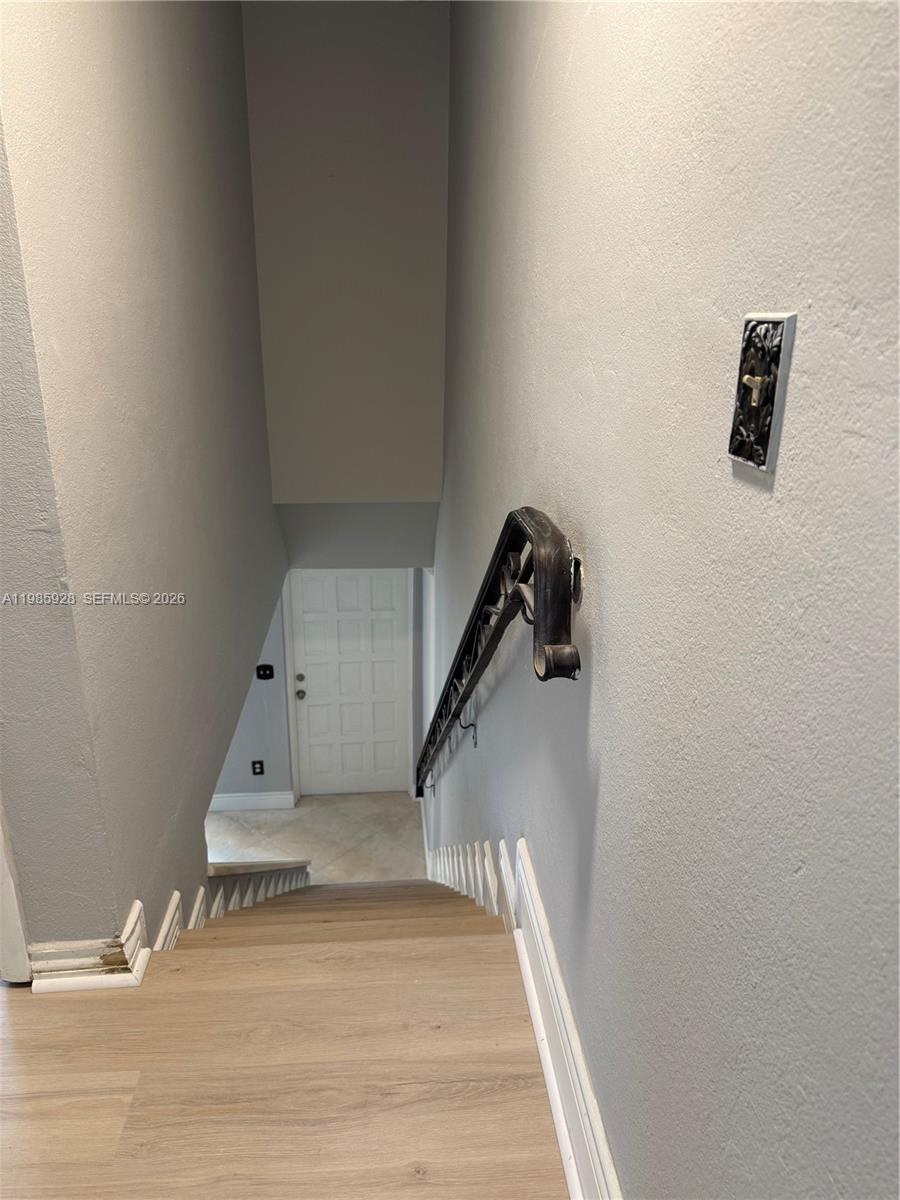 CYPRESS VILLAGE CONDO - Residential Lease