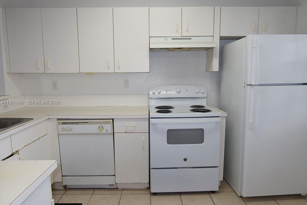 BONITA VILLAS CONDO - Residential