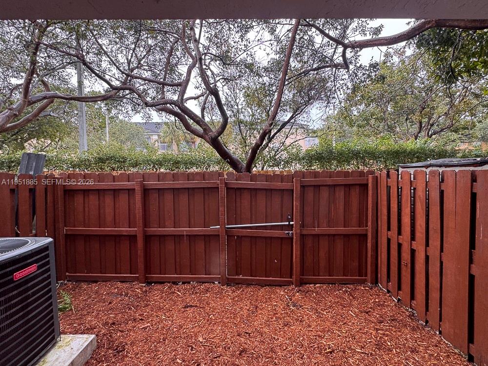 BONITA VILLAS CONDO - Residential