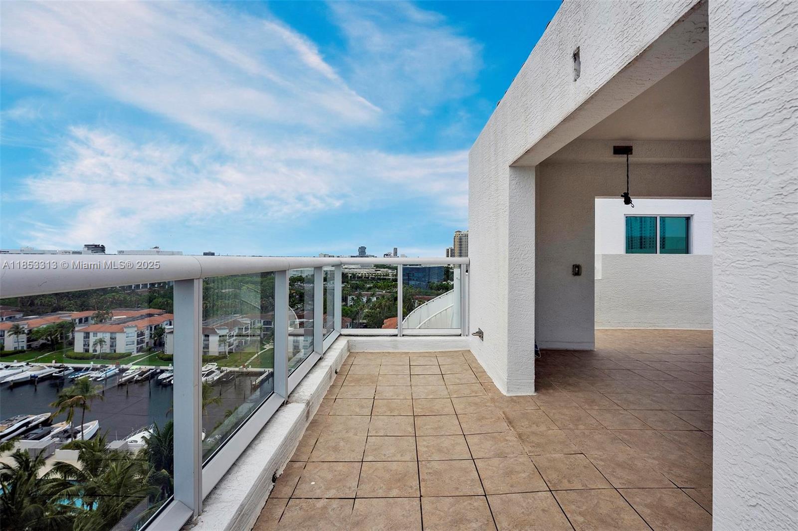 THE ATRIUM AT AVENTURA CO - Residential Lease
