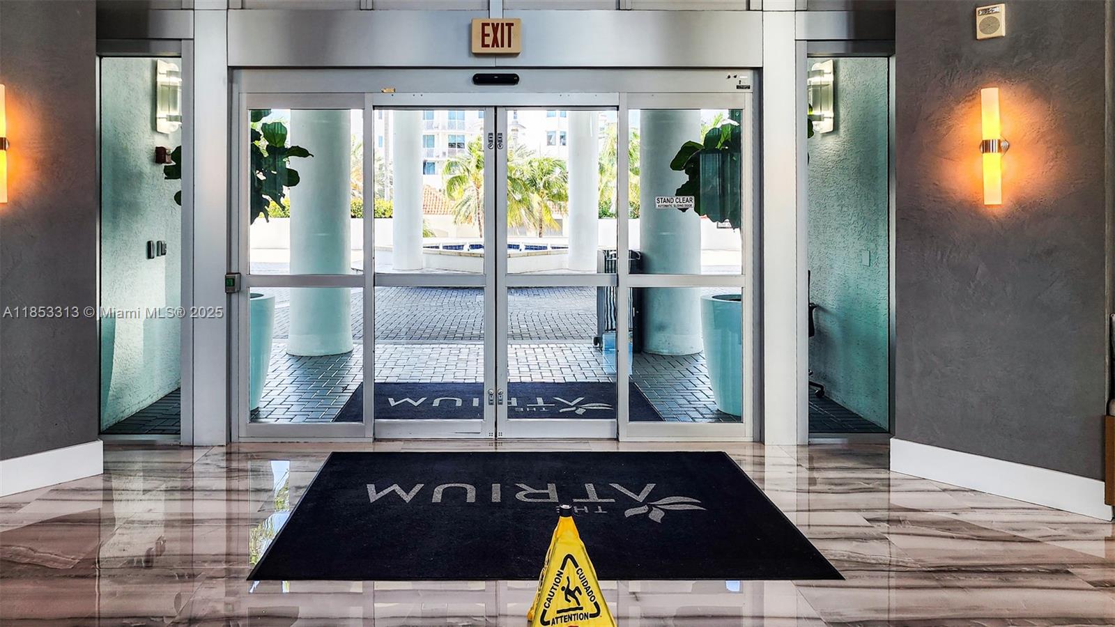 THE ATRIUM AT AVENTURA CO - Residential Lease