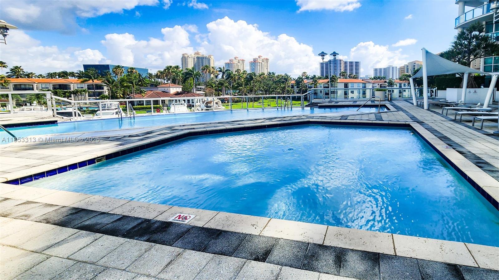 THE ATRIUM AT AVENTURA CO - Residential Lease