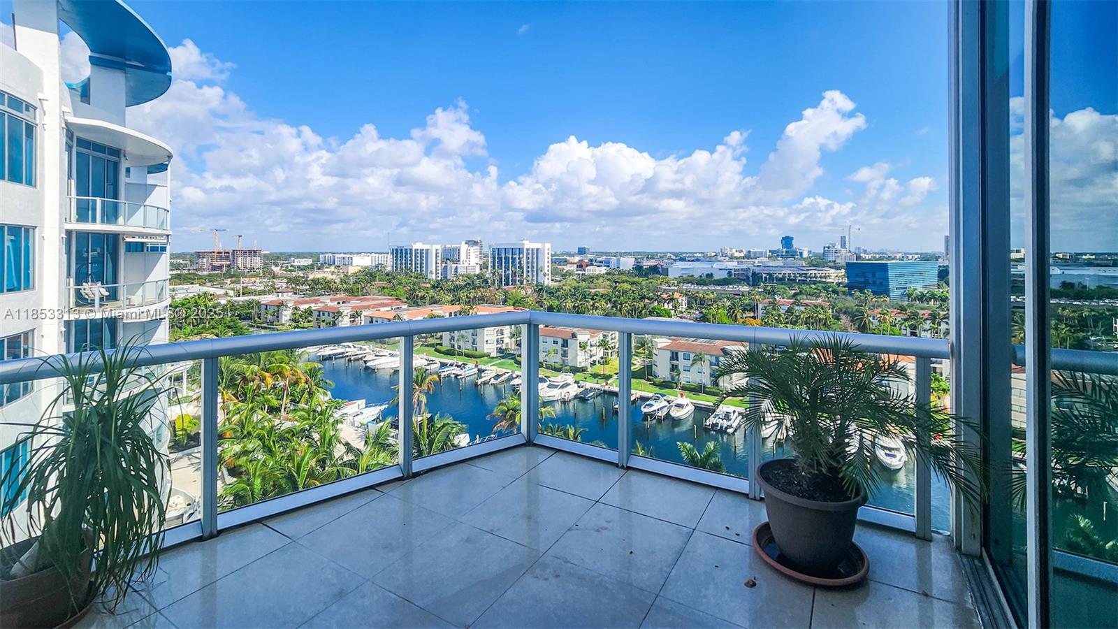 THE ATRIUM AT AVENTURA CO - Residential Lease