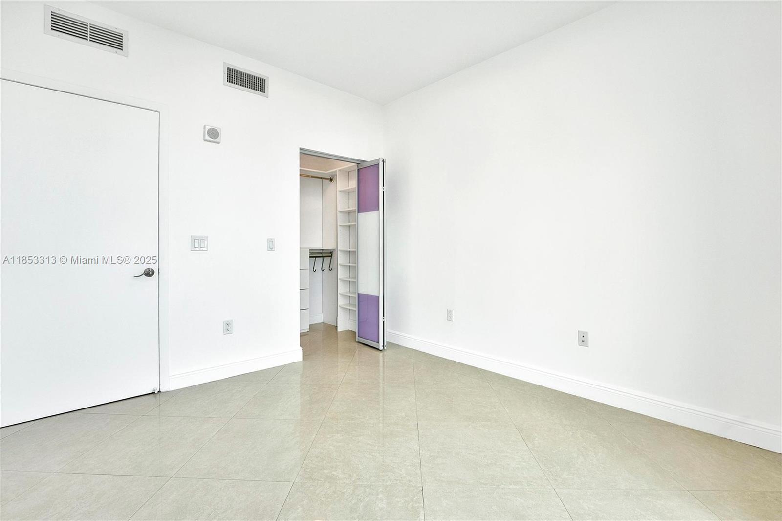 THE ATRIUM AT AVENTURA CO - Residential Lease